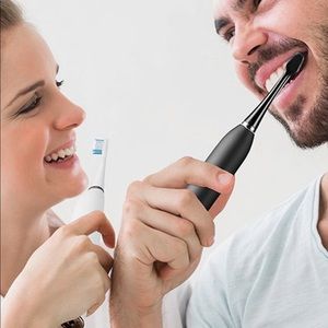 AquaSonic Ultra Sonic Whitening ToothBrush DUO